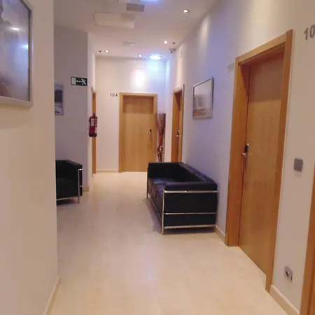 Trueba Hotel