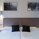 Otel Trueba